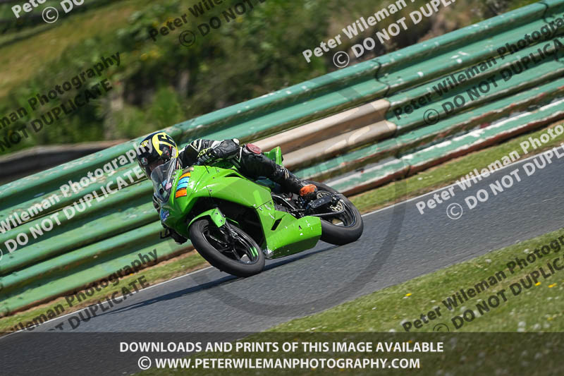 enduro digital images;event digital images;eventdigitalimages;mallory park;mallory park photographs;mallory park trackday;mallory park trackday photographs;no limits trackdays;peter wileman photography;racing digital images;trackday digital images;trackday photos